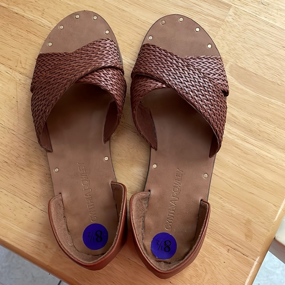 sandals from tjmaxx only worn once